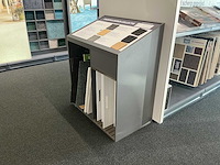 Diverse winkelmeubels - afbeelding 2 van  7