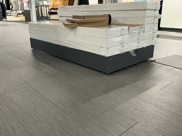 Diverse winkelmeubels - afbeelding 5 van  7