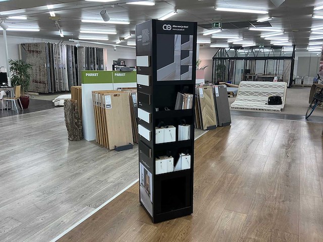 Diverse winkelmeubels - afbeelding 4 van  7