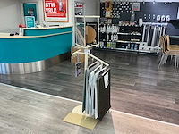 Diverse winkelmeubels - afbeelding 7 van  7