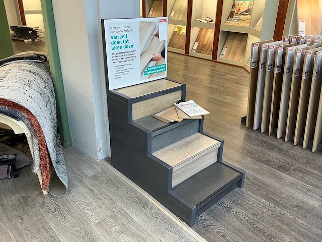 Diverse winkelmeubels - afbeelding 3 van  5