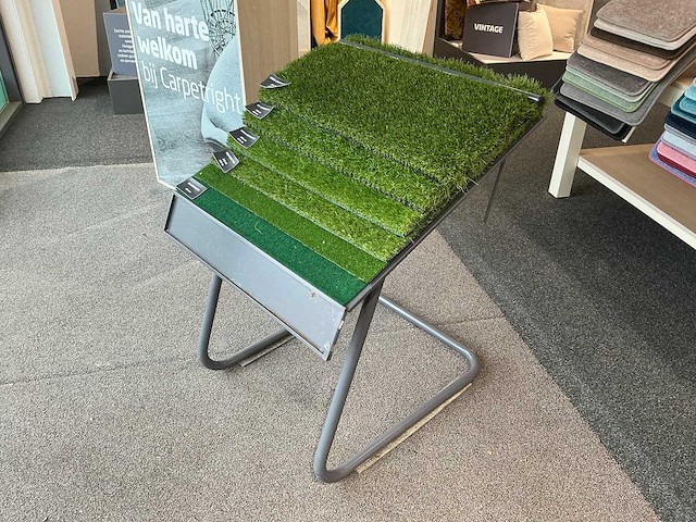 Diverse winkelmeubels - afbeelding 3 van  7