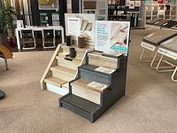 Diverse winkelmeubels - afbeelding 1 van  4