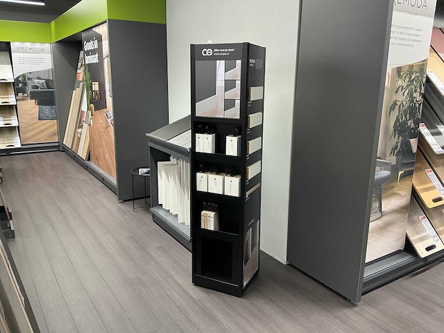 Diverse winkelmeubels - afbeelding 5 van  5