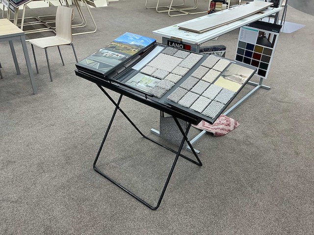 Diverse winkelmeubels - afbeelding 5 van  7