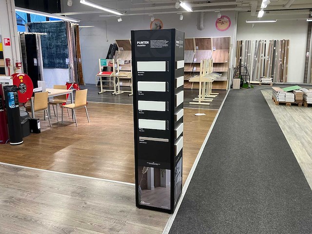 Diverse winkelmeubels - afbeelding 4 van  5