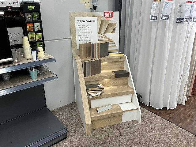 Diverse winkelmeubels - afbeelding 5 van  6