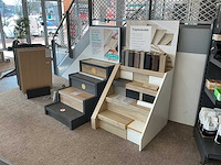 Diverse winkelmeubels