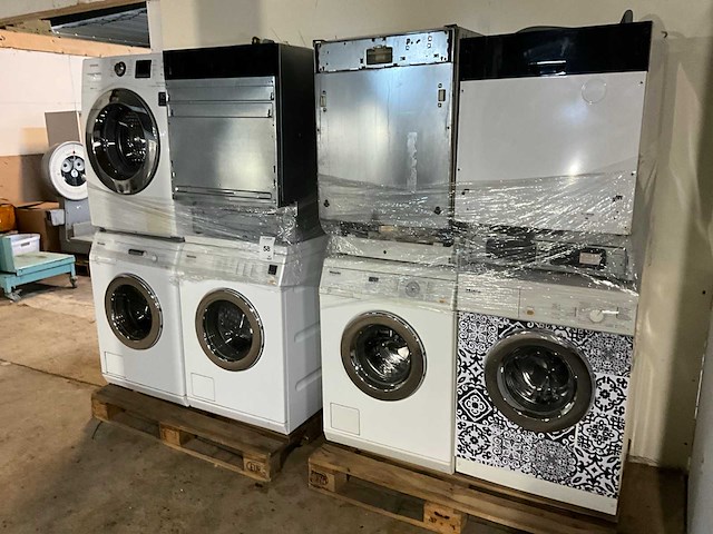 Diverse witgoed (8x) - afbeelding 1 van  8