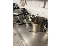 Diverse wokbranders op gas en keukengerei - afbeelding 10 van  13