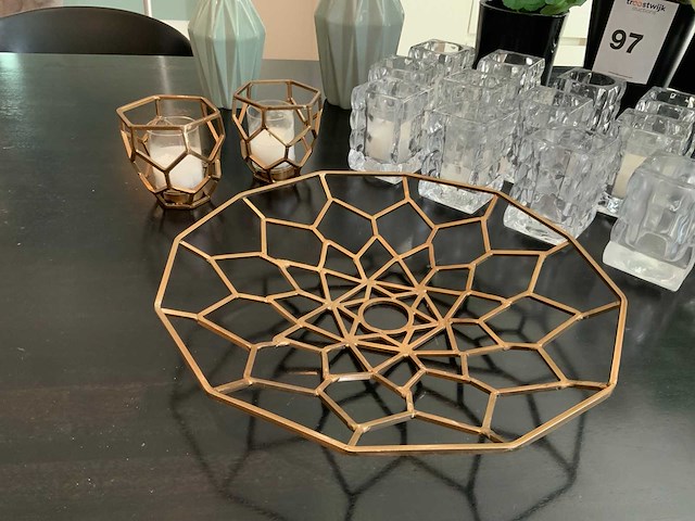 Diverse woonaccessoires - afbeelding 3 van  8