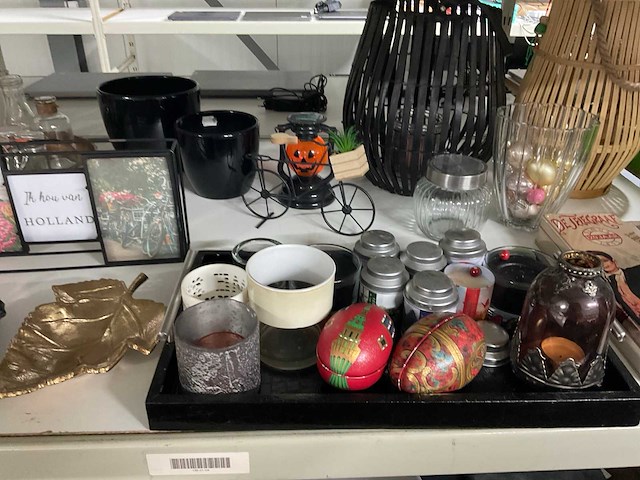 Diverse woonaccessoires - afbeelding 11 van  13