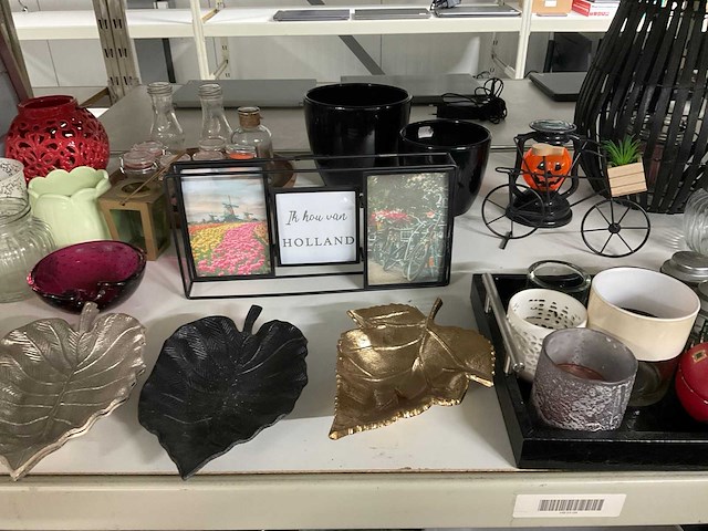 Diverse woonaccessoires - afbeelding 9 van  13