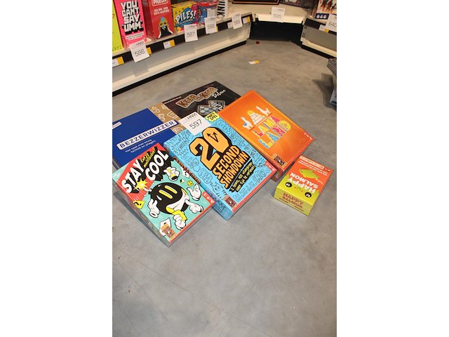 Diverse woordspellen w.o. keer op keer de luxe, stay cool, 20second showdown etc., totaal 6 stuks. - afbeelding 2 van  2