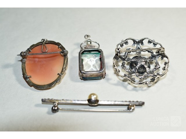 Diverse zilveren sieraden - afbeelding 8 van  8