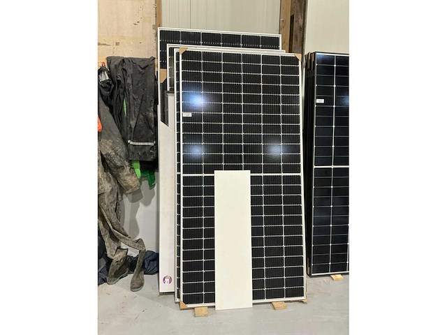 Diverse zonnepanelen (15x) - afbeelding 2 van  5
