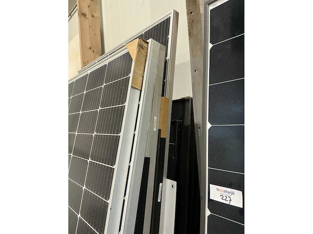 Diverse zonnepanelen (15x) - afbeelding 5 van  5