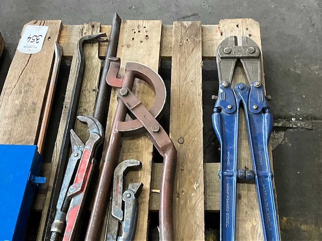 Diverse zware handgereedschapen (8x) - afbeelding 6 van  6