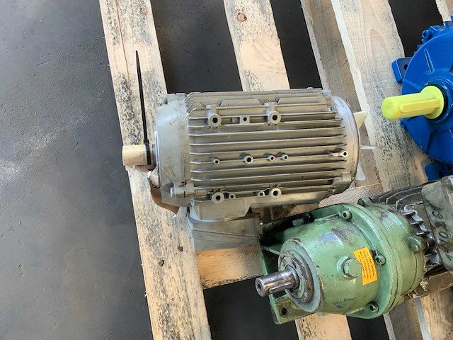 Diversen (8x) - afbeelding 7 van  9