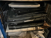 Diversen bakplaten voor oven en magnetron (15x) - afbeelding 1 van  3