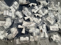 Diversen henco en wavin koppelingen - afbeelding 1 van  5