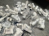 Diversen henco en wavin koppelingen - afbeelding 2 van  5