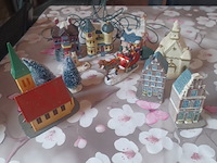 Diversen kershuisjes en toebehoren. - afbeelding 3 van  7