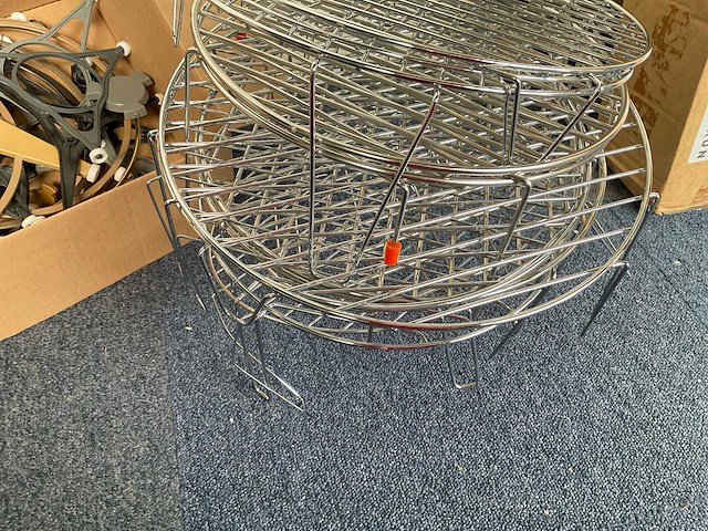 Diversen magnetron onderdelen - afbeelding 2 van  3