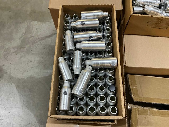 Diversen nageltoebehoren en bio ethanol - afbeelding 6 van  13