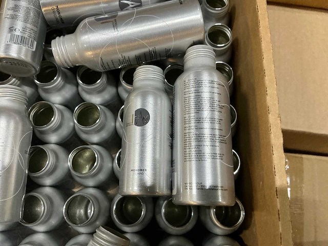 Diversen nageltoebehoren en bio ethanol - afbeelding 12 van  13