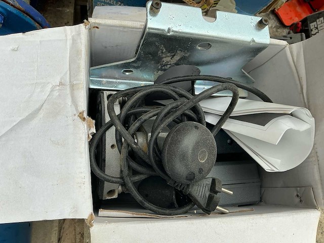 Diversen overige gereedschappen - afbeelding 2 van  16