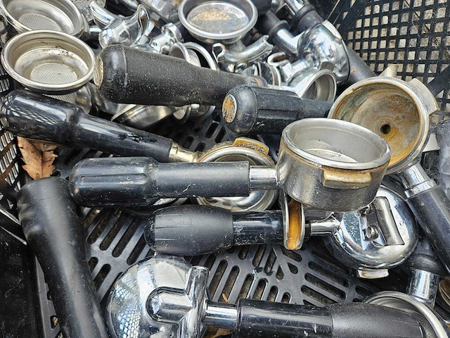 Diversen pistons - afbeelding 2 van  2