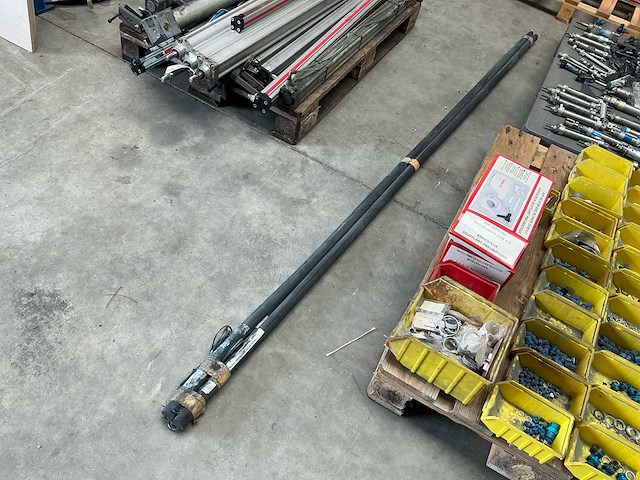 Diversen pneumatische gereedschappen - afbeelding 27 van  27