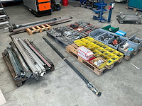 Diversen pneumatische gereedschappen - afbeelding 1 van  22