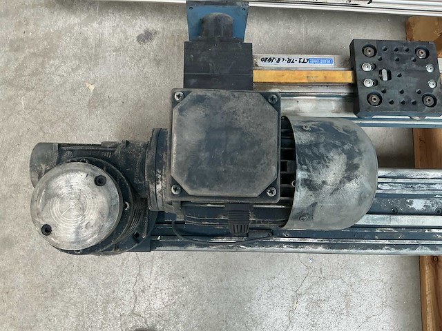 Diversen pneumatische gereedschappen - afbeelding 11 van  22