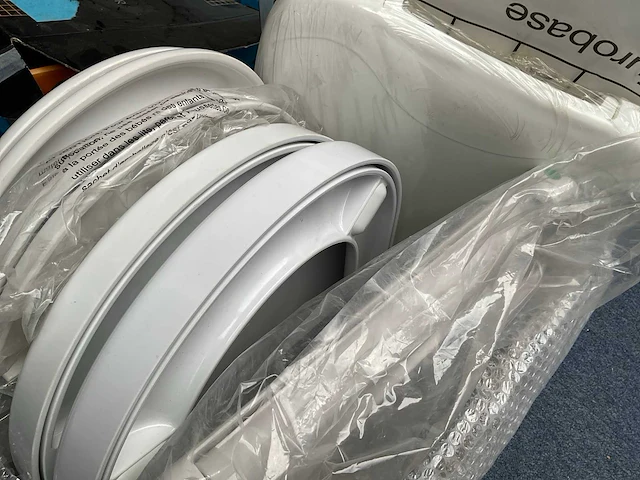 Diversen toiletzittingen wit (7x) - afbeelding 2 van  2