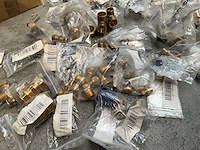 Diversen vhs henco bonfix geberit en wavin koppelingen (100x) - afbeelding 2 van  4