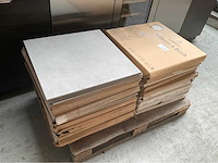 Diversen vloertegels circa 35m2 - afbeelding 2 van  4