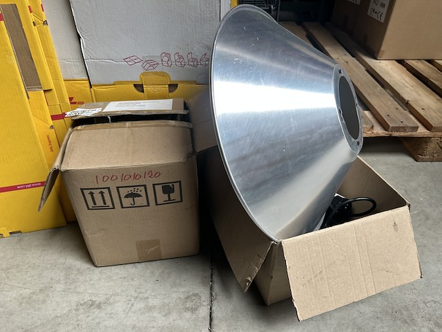 Diversen w.o. led high bay light - afbeelding 1 van  6