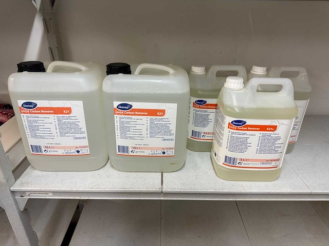 Diversey - carbon remover - inweekmiddel (5x) - afbeelding 1 van  3