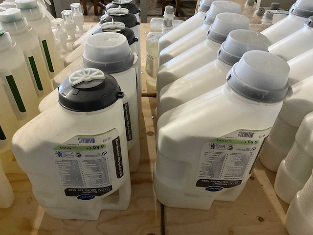 Diversey - clax revoflow oxi pur-eco - schoonmaakmiddelen (10x) - afbeelding 1 van  3