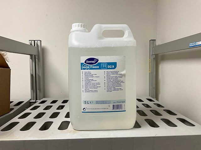 Diversey - fles diepvriesreiniger (2x) - afbeelding 1 van  1