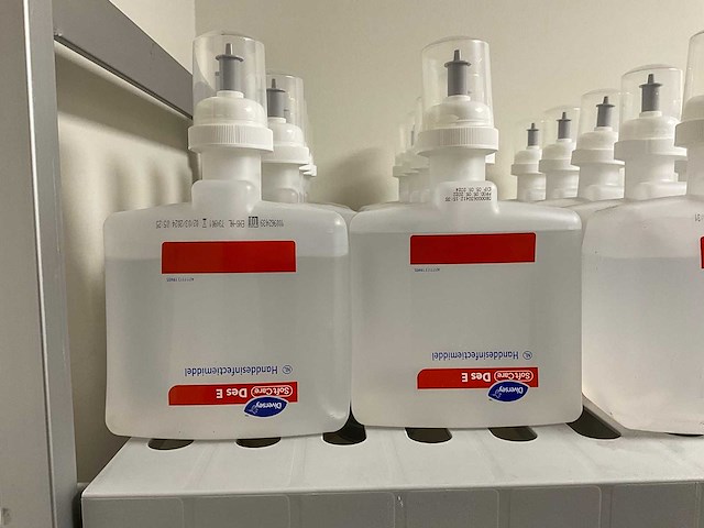 Diversey - fles handdesinfectiemiddel (10x) - afbeelding 2 van  2
