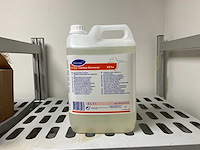 Diversey - fles vloeibaar inweekmiddel (3x) - afbeelding 1 van  2