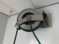 Diversey - j2000 - rvs haspelinstallatie met slang met doseersysteem - afbeelding 3 van  4