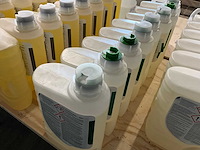 Diversey - revoflow enzi - fles waskrachtversterker met enzymen (8x) - afbeelding 1 van  2