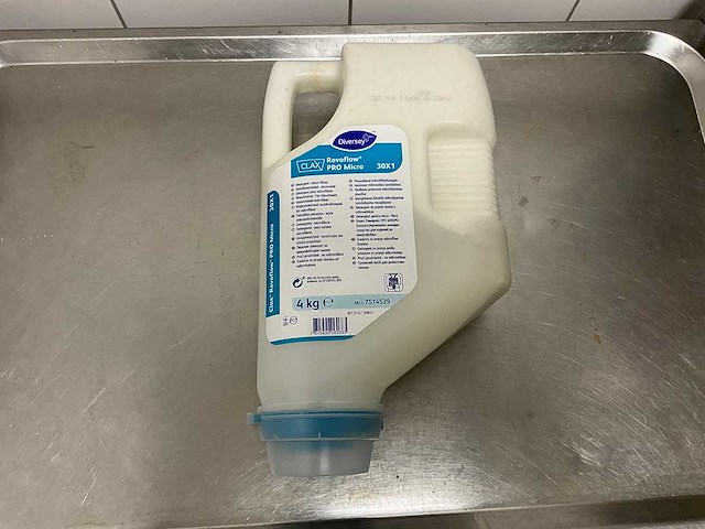 Diversey - revoflow pro micro - fles hoofdwasmiddel (5x) - afbeelding 1 van  2