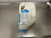 Diversey - revoflow pro micro - fles hoofdwasmiddel (5x) - afbeelding 1 van  2