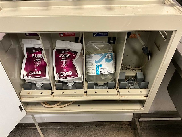 Diversey - s848861012 - zeep doseersysteem - afbeelding 5 van  5