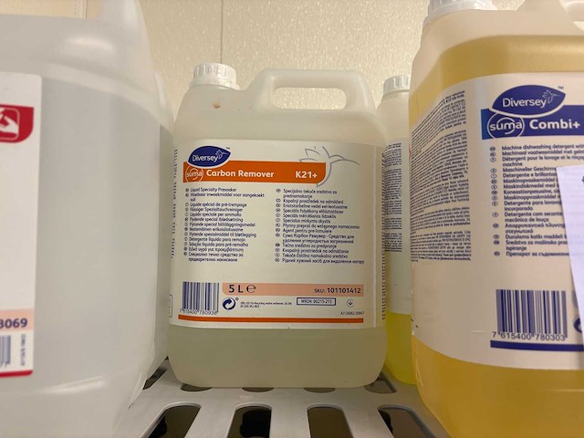 Diversey - suma carbon remover - fles vloeibaar inweekmiddel (3x) - afbeelding 1 van  1